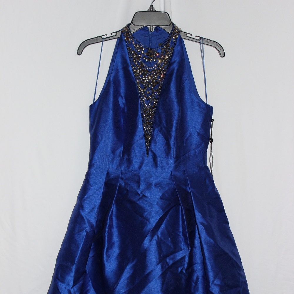 Adrianna Papell Formal Sleeveless Party Dress